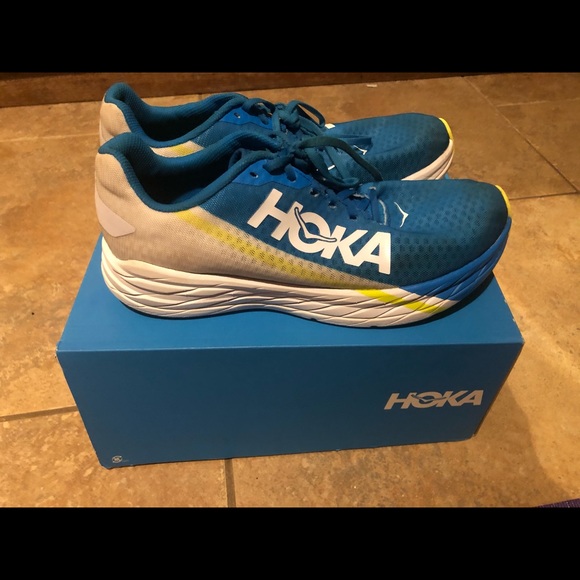 hoka carbon fiber plate